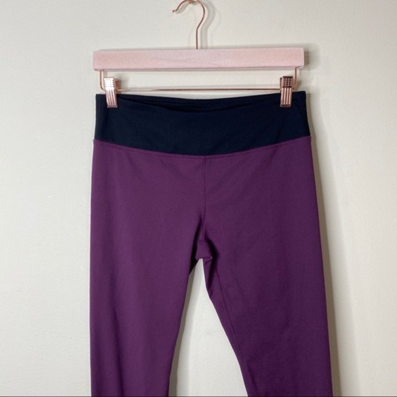 Fabletics Salar Powerhold Leggings Dark Plum Small - Picture 5 of 8